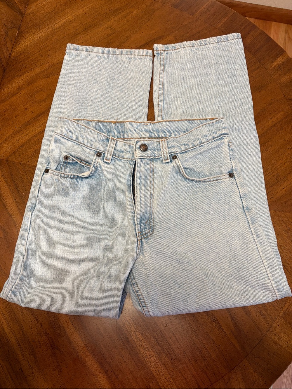 Vintage Levi's Light Blue Denim Jeans- Orange Tab